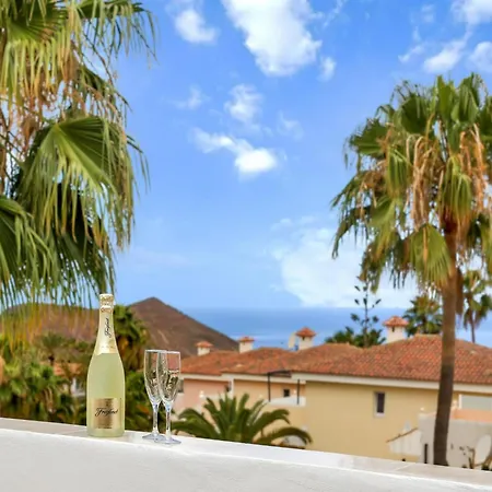 Marina Penthouse, 2 Large Terraces, 360º Panoramic Apartamento *