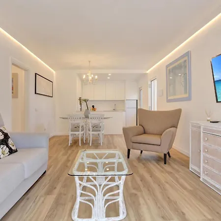 Marina Penthouse, 2 Large Terraces, 360º Panoramic Apartment *