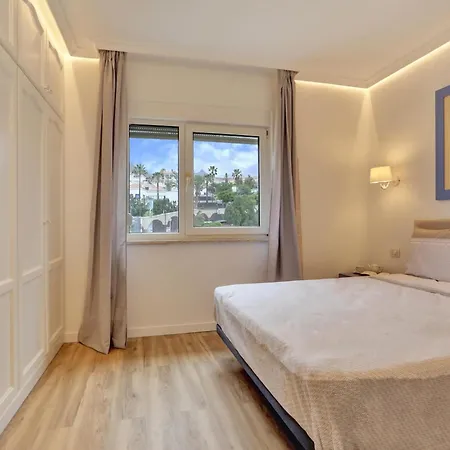 Apartment Marina Penthouse, 2 Large Terraces, 360º Panoramic